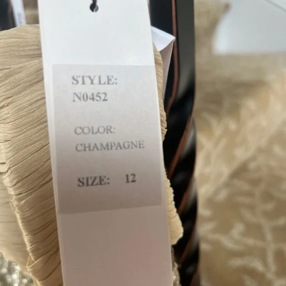 Sue Wong Strapless Champagne Floral Appliqué Cocktail Dress Women's size 12 - Picture 4 of 13